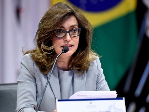 Comissão de leiloeiro público deve ser fixada, no mínimo, em 5% sobre os bens arrematados